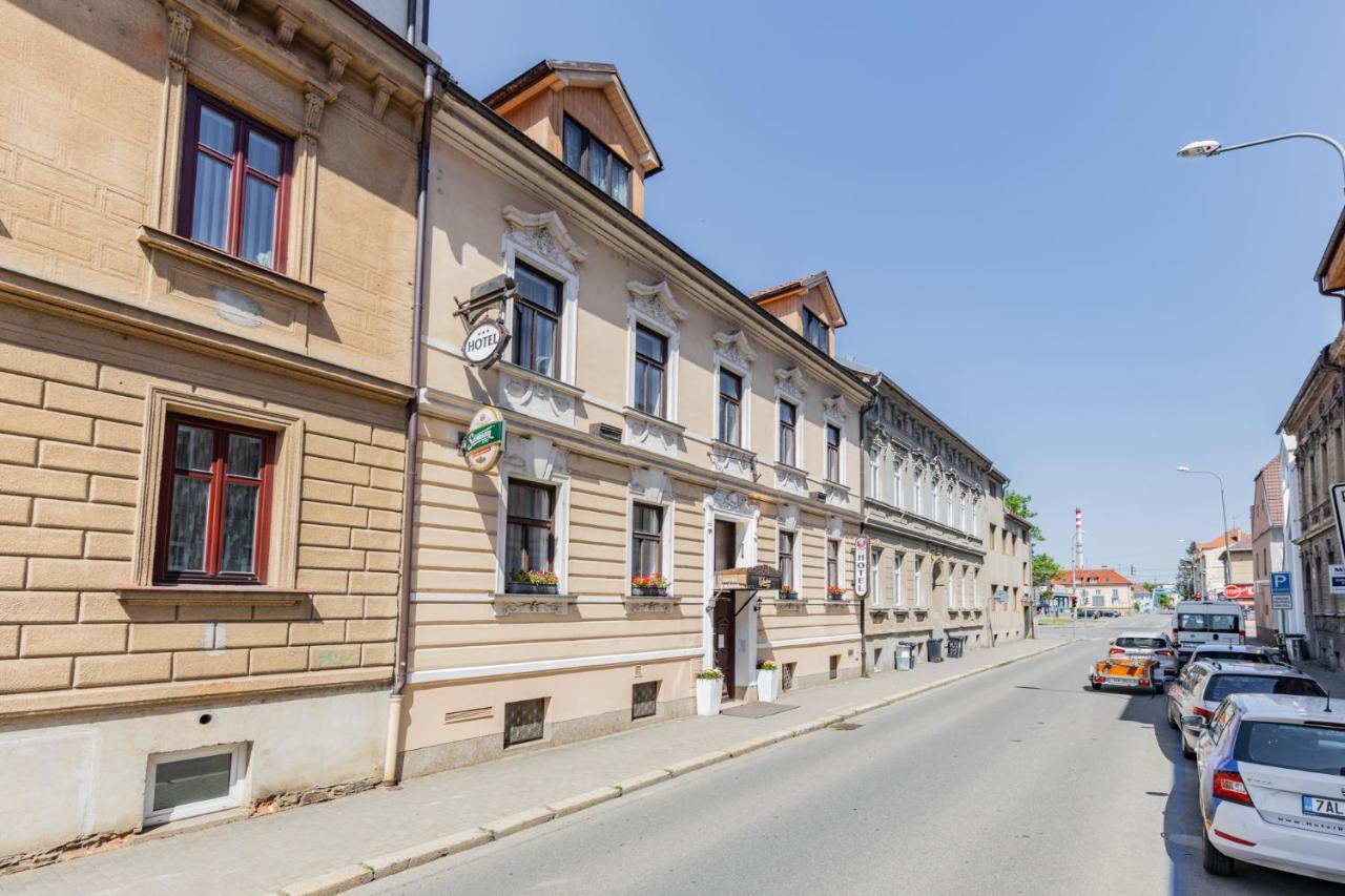 Hotel Amadeus Ceske Budejovice Exterior foto