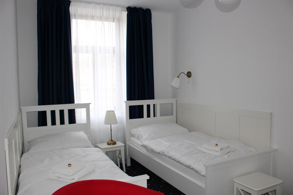 Hotel Amadeus Ceske Budejovice Exterior foto